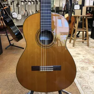 خرید گیتار یاماها CG162 - قیمت گیتار یاماها CG162